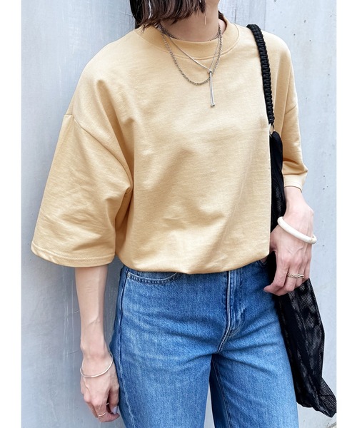 reca（レカ）の「ゆったり体型カバー！ボーダー＆無地オーバーサイズモックネックTシャツ（Tシャツ/カットソー・レディース・ホワイト系その他/オートミール/ホワイト×ブラック/チャコールグレー/オフホワイト/イエロー/ホワイト×ブルー/ホワイト×レッド・FREE）」の8枚目の写真