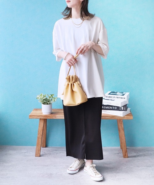 reca（レカ）の「ゆったり体型カバー！ボーダー＆無地オーバーサイズモックネックTシャツ（Tシャツ/カットソー・レディース・ホワイト系その他/オートミール/ホワイト×ブラック/チャコールグレー/オフホワイト/イエロー/ホワイト×ブルー/ホワイト×レッド・FREE）」の9枚目の写真