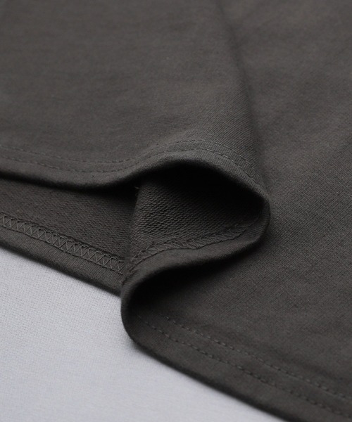 reca（レカ）の「ゆったり体型カバー！ボーダー＆無地オーバーサイズモックネックTシャツ（Tシャツ/カットソー・レディース・ホワイト系その他/オートミール/ホワイト×ブラック/チャコールグレー/オフホワイト/イエロー/ホワイト×ブルー/ホワイト×レッド・FREE）」の18枚目の写真