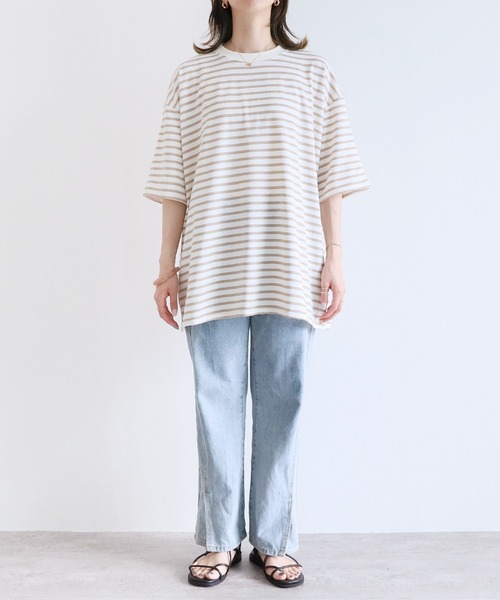 reca（レカ）の「ゆったり体型カバー！ボーダー＆無地オーバーサイズモックネックTシャツ（Tシャツ/カットソー・レディース・ホワイト系その他/オートミール/ホワイト×ブラック/チャコールグレー/オフホワイト/イエロー/ホワイト×ブルー/ホワイト×レッド・FREE）」の11枚目の写真