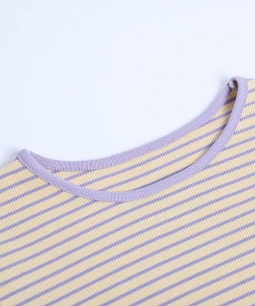 AMELY（エミリー）の「ボーダートップス（Tシャツ/カットソー・レディース・ブルー系2/パープル系1/ブラック系2/ブラック系1/オレンジ系1/ブルー系1/ブラウン系2/ベージュ系2/グリーン系1/オレンジ系2・フリー）」の11枚目の写真