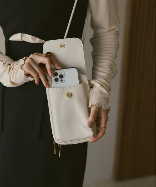 moi tytto（モイテュット）の「マルチショルダーバッグ（ショルダーバッグ・レディース・キャメル/ホワイト/ブラウン/ブラック・FREE）」の10枚目の写真