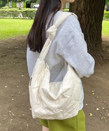 【A4サイズ対応】中綿キルティングショルダーバッグ
