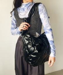 【A4サイズ対応】中綿キルティングショルダーバッグ