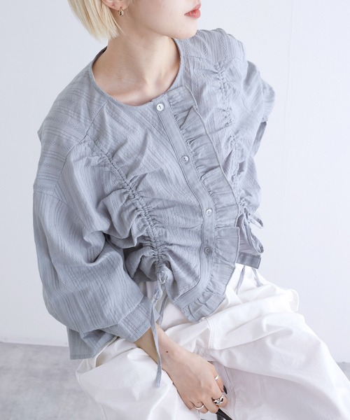 w closet（ダブルクローゼット）の「ドロストフリルブラウス（シャツ