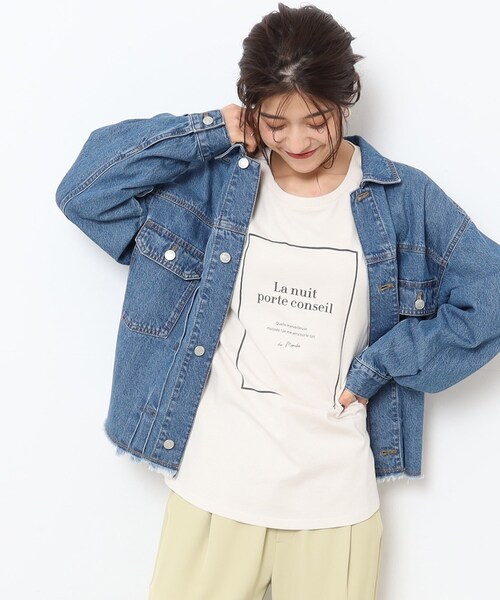 SHOO・LA・RUE(シューラルー)の「◆大人の抜け感コーデに ラウンドヘム プリントロンT(Tシャツ/カットソー・レディース・ピンク系6/ブルー系2/ブラック系/ベージュ系その他2/ベージュ系その他6/チャコール/ホワイト系その他4/ホワイト系その他・02/03/04)」の6枚目の写真
