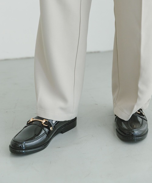 ITEMS URBANRESEARCH（アイテムズ アーバンリサーチ）の「『セットアップ対応』フレアトップス×イージーパンツセット（つなぎ/オールインワン・レディース・ブラック/ライトベージュ・FREE）」の15枚目の写真