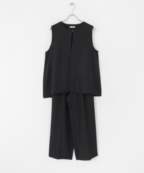 ITEMS URBANRESEARCH（アイテムズ アーバンリサーチ）の「『セットアップ対応』フレアトップス×イージーパンツセット（つなぎ/オールインワン・レディース・ブラック/ライトベージュ・FREE）」の16枚目の写真