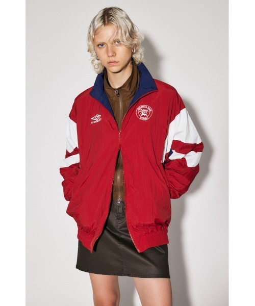 MOUSSY（マウジー）の「UMBRO TRACK ジャケット（その他アウター・レディース・マジェンタ/ネイビー/ホワイト・FREE）」の4枚目の写真