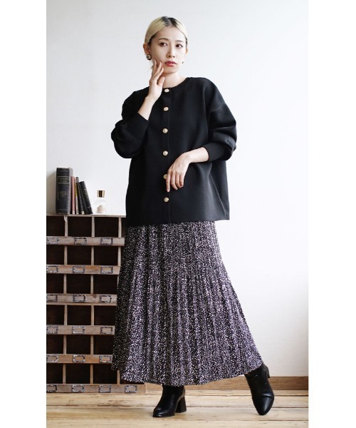 e-zakkamania stores（イーザッカマニアストアーズ）の「ダルメシアンドット 消しプリーツスカート（スカート・レディース・オフホワイト/ブラック・M）」の4枚目の写真