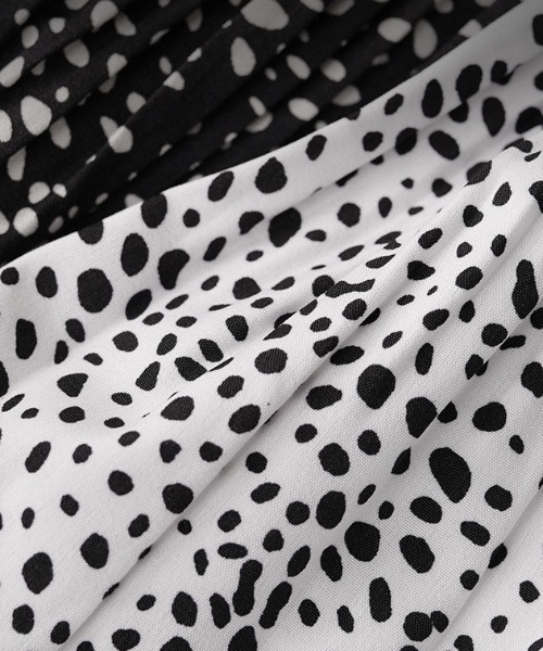 e-zakkamania stores（イーザッカマニアストアーズ）の「ダルメシアンドット 消しプリーツスカート（スカート・レディース・オフホワイト/ブラック・M）」の13枚目の写真