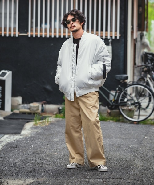 improves（インプローブス）の「【UAU】ドロップショルダー 中綿 MA-1ジャケット（MA-1・メンズ・ブラック/ホワイト/カーキ・MEDIUM/LARGE/X-LARGE）」の10枚目の写真