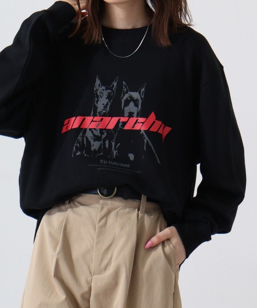 MODISH GAZE(モディシュガゼ)の「MODISH GAZE ドーベルマンプリント 裏毛スウェット(スウェット・メンズ・杢グレー/ブラック・L/M)」の2枚目の写真
