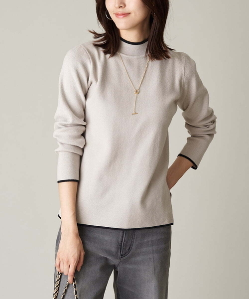 a.v.v(アーヴェヴェ)の「プチハイネックニットトップス(ニット/セーター・レディース・アイボリー/ライトグレー/ベージュ/ブラック/ブルー/グレー/モカ・36/38/40/34/42)」の4枚目の写真