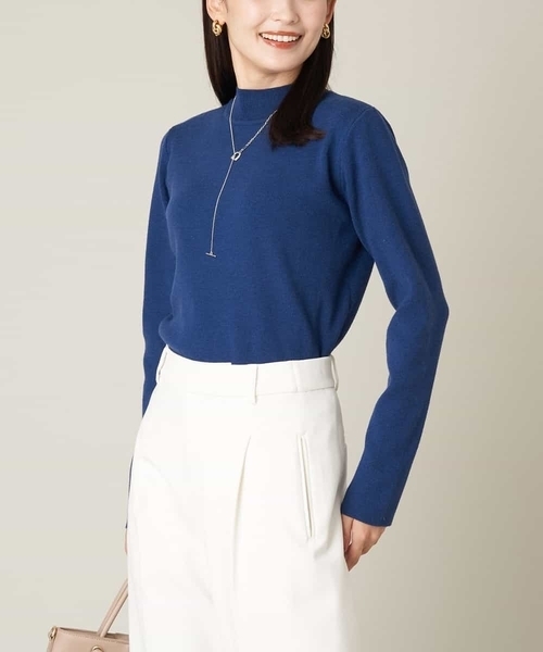 a.v.v(アーヴェヴェ)の「プチハイネックニットトップス(ニット/セーター・レディース・アイボリー/ライトグレー/ベージュ/ブラック/ブルー/グレー/モカ・36/38/40/34/42)」の7枚目の写真