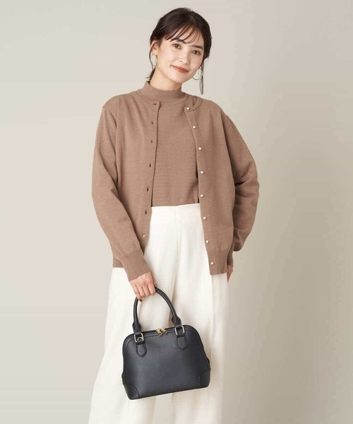 a.v.v(アーヴェヴェ)の「プチハイネックニットトップス(ニット/セーター・レディース・アイボリー/ライトグレー/ベージュ/ブラック/ブルー/グレー/モカ・36/38/40/34/42)」の12枚目の写真