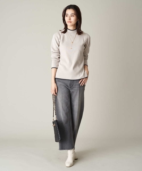 a.v.v(アーヴェヴェ)の「プチハイネックニットトップス(ニット/セーター・レディース・アイボリー/ライトグレー/ベージュ/ブラック/ブルー/グレー/モカ・36/38/40/34/42)」の8枚目の写真