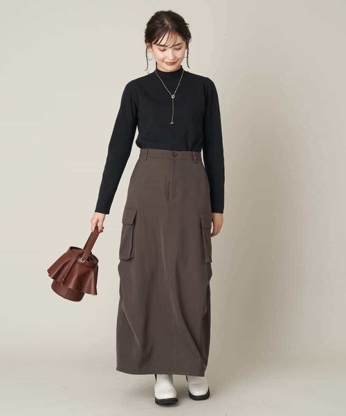 a.v.v(アーヴェヴェ)の「プチハイネックニットトップス(ニット/セーター・レディース・アイボリー/ライトグレー/ベージュ/ブラック/ブルー/グレー/モカ・36/38/40/34/42)」の11枚目の写真