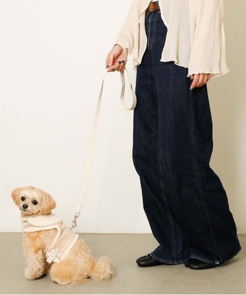 moncheri（モンシェリ）の「ムートン風ハーネス+リードSET  / 犬服 / ドッグウェア（リード/ハーネス/首輪・レディース・ブラウン/ベージュ・S/L/M）」の12枚目の写真