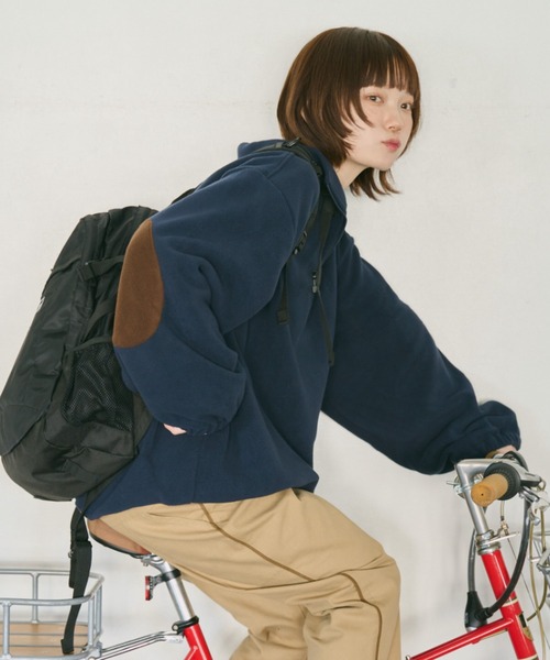 unclip（アンクリップ）の「ハーフZIPフリーストップス（スウェット・レディース・ベージュ/ネイビー・FREE）」の5枚目の写真