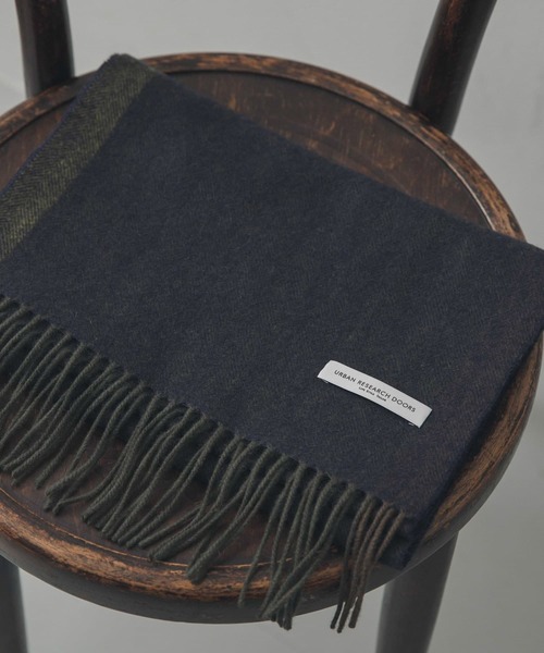 URBAN RESEARCH DOORS(アーバンリサーチドアーズ)の「LIFE STYLE TAILOR サイドラインウールマフラー(マフラー・メンズ・ブラウン/ネイビー/チャコールグレー/グリーン・-)」の12枚目の写真