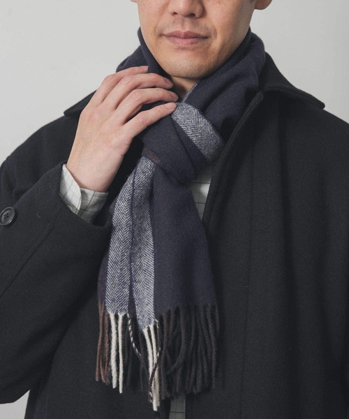 URBAN RESEARCH DOORS(アーバンリサーチドアーズ)の「LIFE STYLE TAILOR サイドラインウールマフラー(マフラー・メンズ・ブラウン/ネイビー/チャコールグレー/グリーン・-)」の16枚目の写真