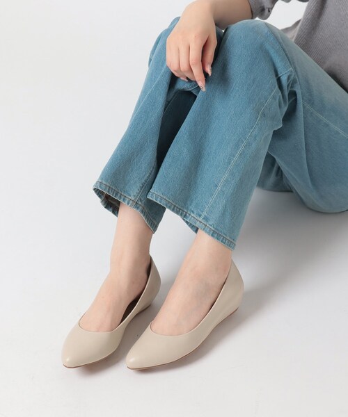 ESPERANZA(エスペランサ)の「らくちんスッキリ♪ローウエッジパンプス 結婚式二次会 パーティー 24SS(パンプス・レディース・ブロンズ/アイボリー/ブラック・22.5cm/23.5cm/24.5cm/23.0cm/24.0cm/25.0cm)」の2枚目の写真