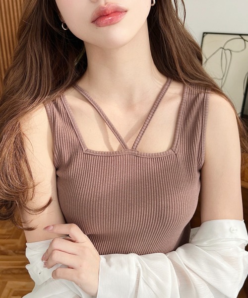 moment+(モーメントプラス)の「【累計販売枚数1万枚突破!】T/Cカットテレコリブ&カラーネップテレコリブスクエアホルタータンクトップ(タンクトップ・レディース・チャコールグレー/ベージュ系その他/オートミール/アイボリー/ブラック/オフホワイト/ナチュラル/ホワイト系その他/モカ・L/M)」の6枚目の写真