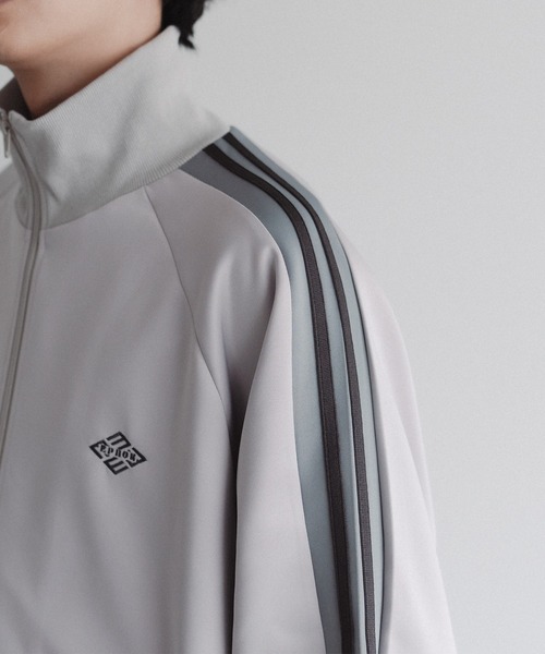 epnok(エプノック)の「ライントラックジャケット(ブルゾン・メンズ・ネイビー/その他・SMALL/LARGE/MEDIUM)」の21枚目の写真