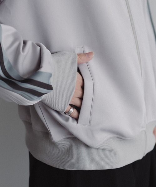epnok(エプノック)の「ライントラックジャケット(ブルゾン・メンズ・ネイビー/その他・SMALL/LARGE/MEDIUM)」の22枚目の写真