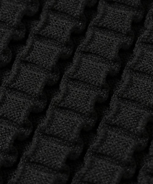 ADAM ET ROPE'（アダムエロペ）の「【サステナブル】凹凸ワッフルプルオーバー（Tシャツ/カットソー・レディース・レッド/ブラック/オフホワイト・FREE）」の16枚目の写真