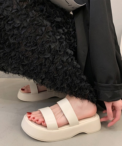 Miniministore(ミニミニストア)の「厚底サンダル ベルトフラットサンダル美脚(サンダル・レディース・アイボリー/ブラウン/ブラック・23.5cm/23.0cm/24.0cm/22.5cm/24.5cm)」の10枚目の写真