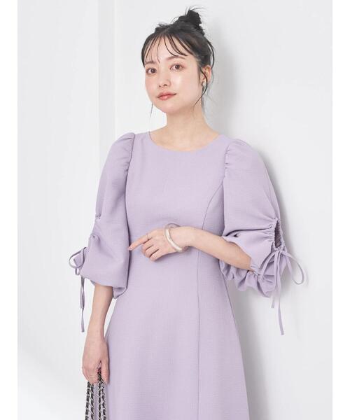 earth music&ecology（アースミュージックアンドエコロジー）の「袖ボリュームフレアワンピース（ワンピース・レディース・パープル/アイボリー・M/S）」の20枚目の写真