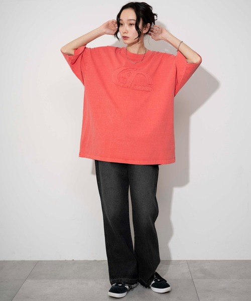 WEGO(ウィゴー)の「WEGO/ピグメントダメージアップリケT(Tシャツ/カットソー・メンズ・レッド/ブルー/ベージュ/スミクロ・MEDIUM/LARGE)」の13枚目の写真