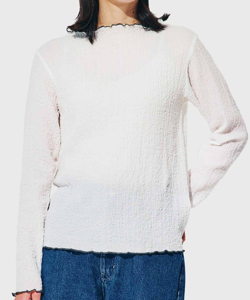 Live in comfort（リブインコンフォート）の「リブ　イン　コンフォート　ちょい足しでオシャレ度アップ！　コットン混のぽこぽこトップス（Tシャツ/カットソー・レディース・ホワイト/ブルー/ブラック・LARGE/X-LARGE/XX-LARGE/MEDIUM/XXX-LARGE/SMALL）」の2枚目の写真