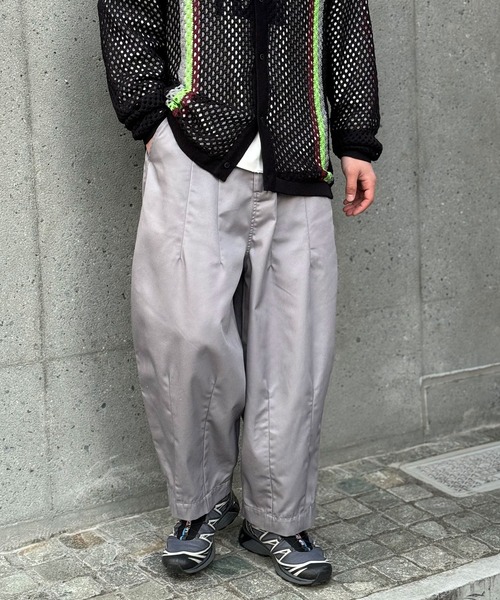 CIAOPANIC(チャオパニック)の「【ユニセックス】カーブワイドチノパンツ(チノパンツ・レディース・ブラック/ベージュ/グレー/オレンジ・MEDIUM/LARGE)」の16枚目の写真