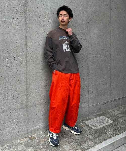 CIAOPANIC(チャオパニック)の「【ユニセックス】カーブワイドチノパンツ(チノパンツ・レディース・ブラック/ベージュ/グレー/オレンジ・MEDIUM/LARGE)」の8枚目の写真