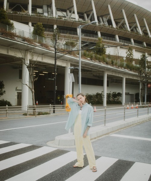 byYOUANCE（バイユアンス）の「ｶﾗｰｽﾄﾗｲﾌﾟBIGｼｬﾂ（シャツ/ブラウス・レディース・グリーン/ピンク/ネイビー・MEDIUM）」の8枚目の写真