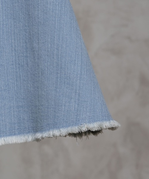 adree(アドリー)の「fringe denim stretch mermaid long skirt / フリンジデニムストレッチマーメイドロングスカート(デニムスカート・レディース・ライトブルー/グレー・MEDIUM/SMALL)」の9枚目の写真
