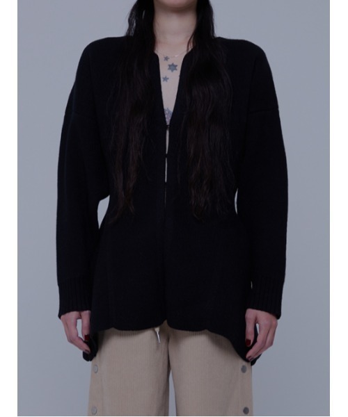 AMAIL（アマイル）の「Silhouette knit（ニット/セーター・レディース・ブラック/アイボリー・FREE）」の10枚目の写真