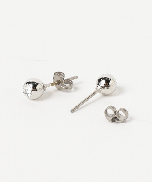 Ray BEAMS(レイビームス)の「クリスタル フクリン ピアス(ピアス(両耳用)・レディース・サックスブルー/その他・ONE SIZE)」の6枚目の写真