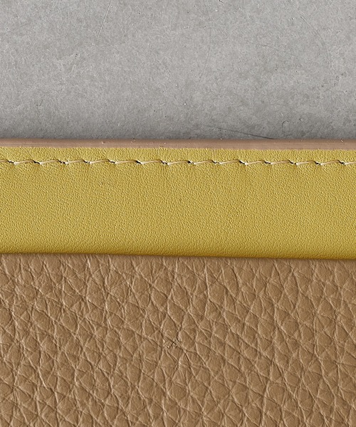 Actually（アクチュアリー）の「本革カードケース（カードケース・レディース・イエロー/グリーン・フリー）」の3枚目の写真