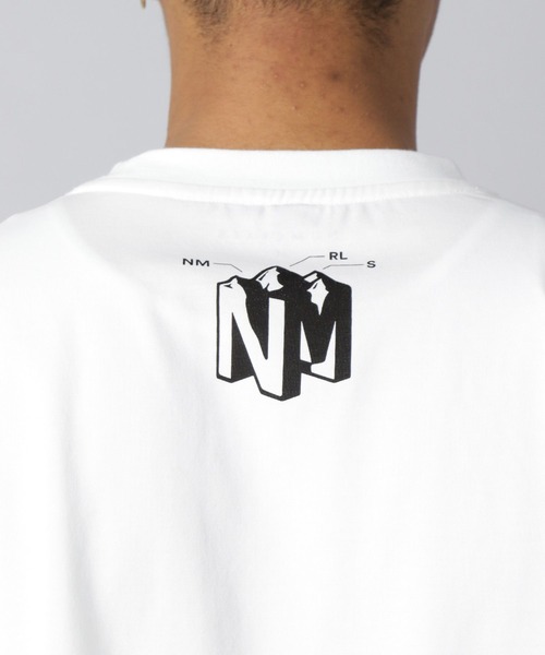 NUMERALS（ヌメラルズ）の「【NUMERALS】ショートスリーブプリントTシャツ（Tシャツ/カットソー・メンズ・カーキ/ブラック/ホワイト・MEDIUM/LARGE）」の20枚目の写真