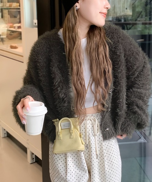 mily bilet（ミウィビレット）の「【mily bilet】ふんわり大人可愛い。ボリューム袖クロップドシャギーカーディガン（カーディガン/ボレロ・レディース・アイボリー/グレー/チャコールグレー/ベージュ・X-LARGE/LARGE/MEDIUM/SMALL）」の22枚目の写真