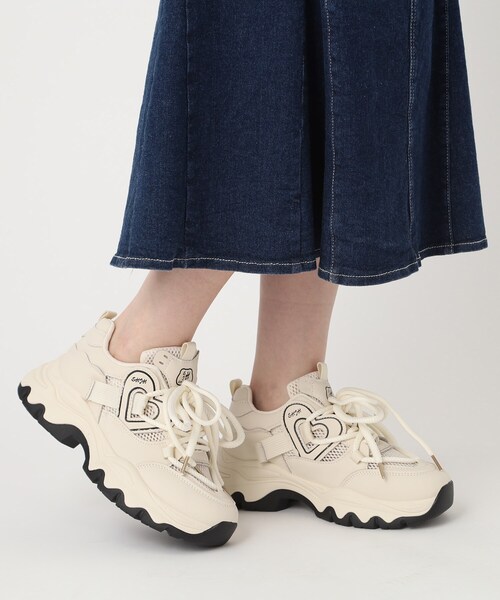 cs T&P(シーエスティーアンドピー)の「厚底メッシュハートスニーカー(スニーカー・レディース・ブラック/ベージュ・S/M/L/LL)」の20枚目の写真