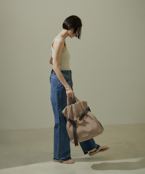 OUTDOOR PRODUCTS（アウトドアプロダクツ）の「【追加・A4対応】【OUTDOOR PRODUCTS for SALON】別注2WAYトートバッグ3（トートバッグ・レディース・ブラック/ベージュ系その他/オフホワイト・FREE）」の13枚目の写真