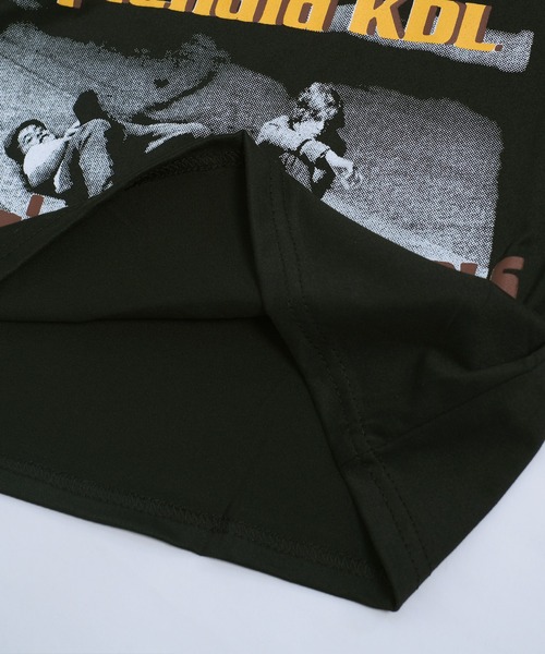 セール】カットアウト Tシャツ 半袖 トップス クロップド丈 ショート丈  