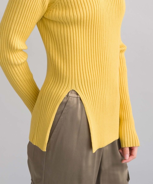 【セール】脇スリットハイネックニット（ニット/セーター）｜PICCIN（ピッチン）