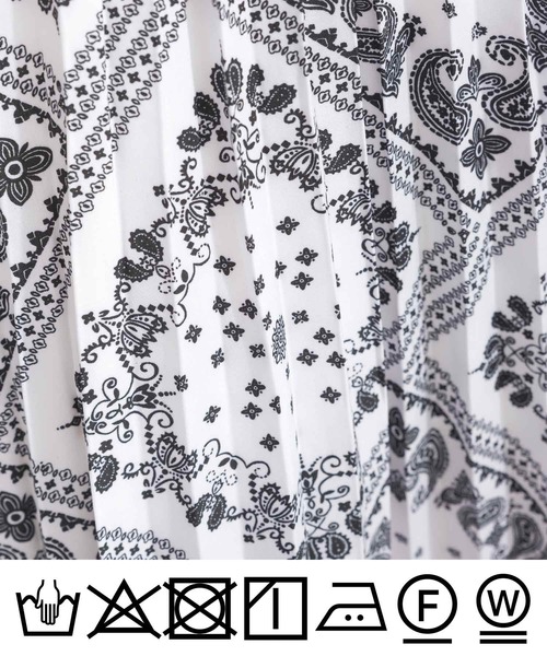 Lo-Fi（ローファイ）の「ペイズリー柄プリーツスカート（スカート・レディース・ブラック/オフホワイト・M）」の14枚目の写真