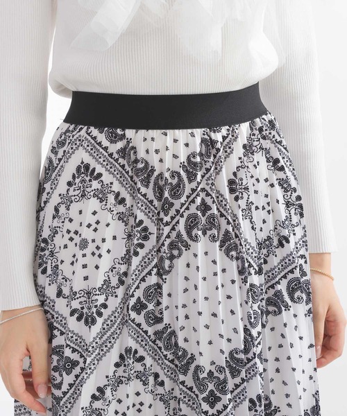 Lo-Fi（ローファイ）の「ペイズリー柄プリーツスカート（スカート・レディース・ブラック/オフホワイト・M）」の11枚目の写真